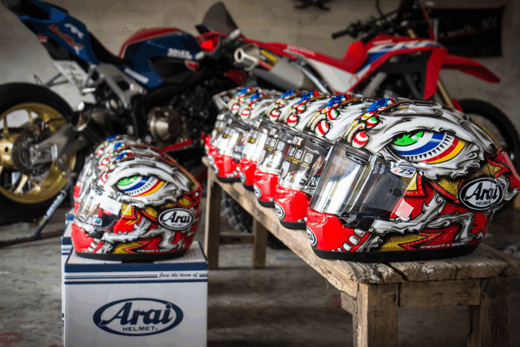ARAI rx7-7x CNY lion2